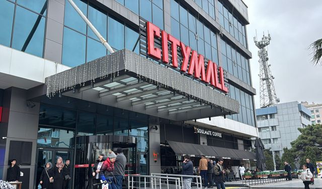 Samsun'da AVM ruhsatsız olduğu gerekçesiyle mühürlendi