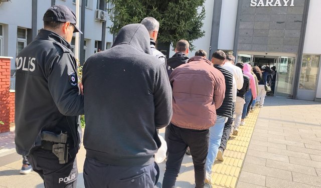 12 ilde yasa dışı bahis ve dolandırıcılık operasyonunda 28 kişi tutuklandı
