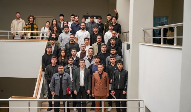 Başkan Karagöl yakın savunma eğitimi alan öğrencilerle buluştu