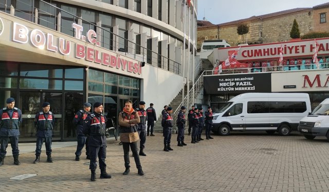 Bolu Belediyesi'nde arama