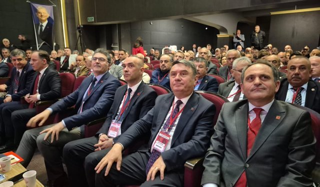 CHP'li Aytekin: Önümüzdeki tek seçenek seçim sandığı