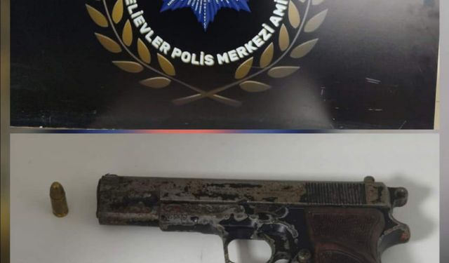 Çorum' da çeşitli suçlardan aranan 4 kişiyi yakaladı