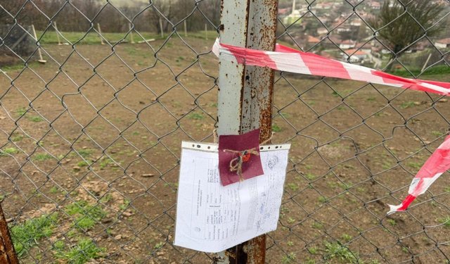 Çorum'da tapusuz arazideki ev ve hayvanların bulunduğu ahır mühürlendi