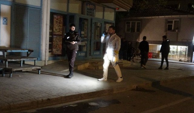 İki grup arasında bıçaklı kavga; 3 yaralı