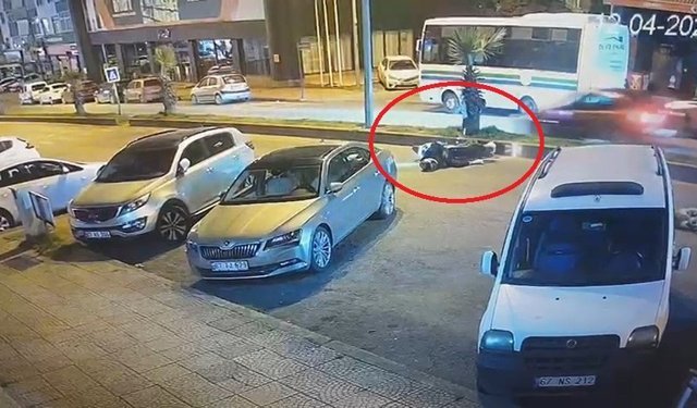 Köpeğe çarpan motosikletin sürücüsü yaralandı; kaza kamerada