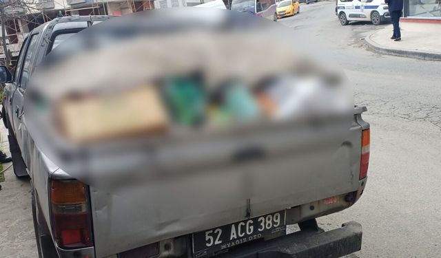 Ordu'da son kullanım tarihi geçmiş 4 kamyonet dolusu gıda ürününe el konuldu