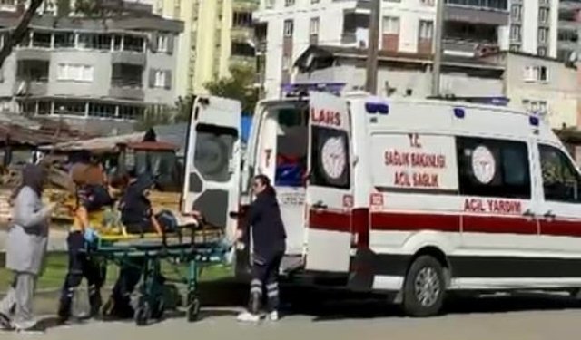 Otomobil ile hafif ticari araç çarpıştı; 3 çocuk yaralı