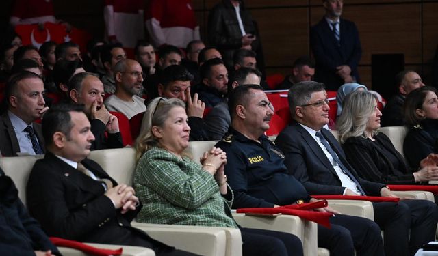 Samsun'da özel öğrencilerden Polis Haftası'nda özel etkinlik