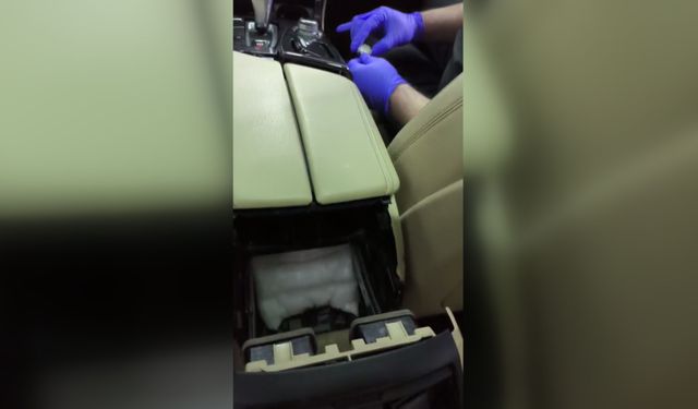 TIR'ın dorsesindeki araçtan uyuşturucu çıktı; 1 gözaltı