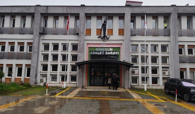 Trafikteki kavgada emekli öğretmenin ölümüne neden olan sanık, hakim karşısında