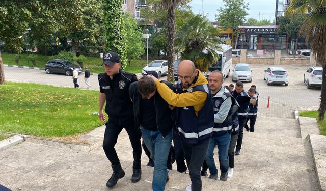 350 milyon liralık işlem hacimli 'yasa dışı bahis' operasyonunda 9 gözaltı