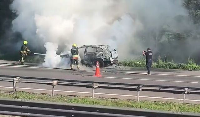 Cip, otoyolda alev alev yandı