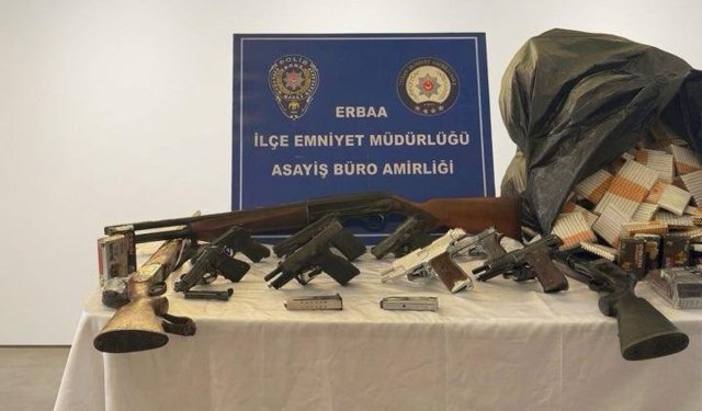 Erbaa'da ruhsatsız silah operasyonu: 14 şüpheliye işlem