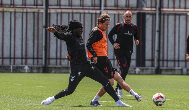 Samsunspor deplasmanda oynayacakları RAMS Başakşehir maçına hazırlanıyor