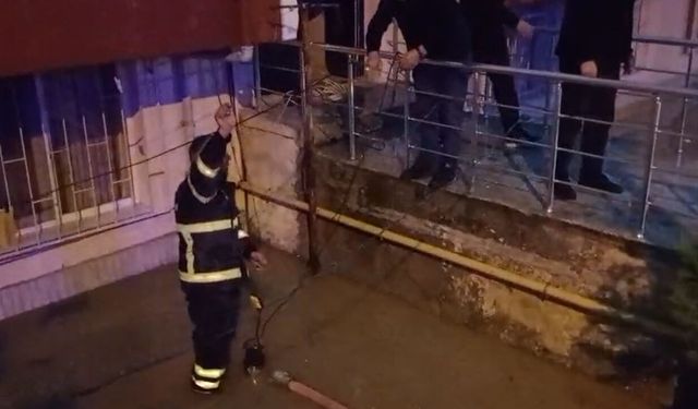 Tokat'ta sağanak ve dolu yağışı: Ev ve iş yerlerini su bastı