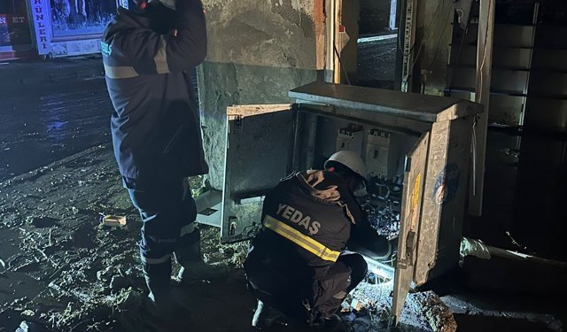 YEDAŞ, Havza'daki sel felaketinin ardından sahada kesintisiz çalışıyor