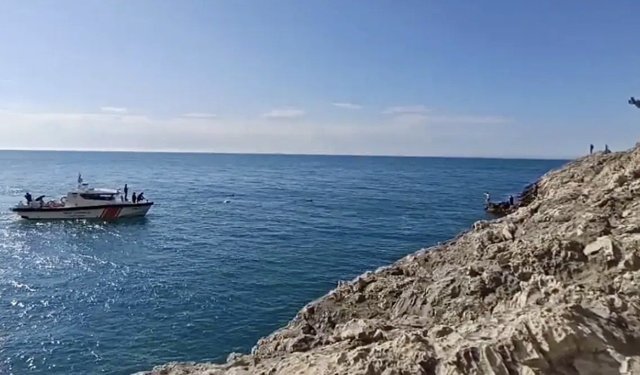 Zıpkınla balık avlamak için daldığı denizde boğulma tehlikesi geçiren Mustafa kurtarılamadı