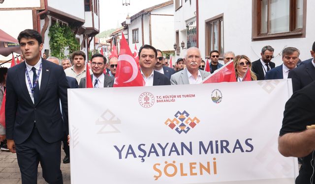 Tokat'ta 'Yaşayan Miras Şöleni'ne 18 ilden 60 usta ve sanatkar katıldı