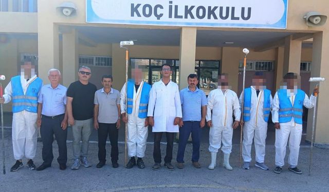 Bolu'da yükümlüler, okul tadilatında görev aldı