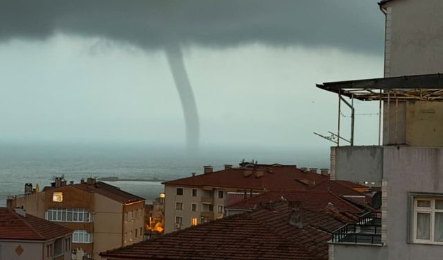 Ereğli'de denizde hortum oluştu