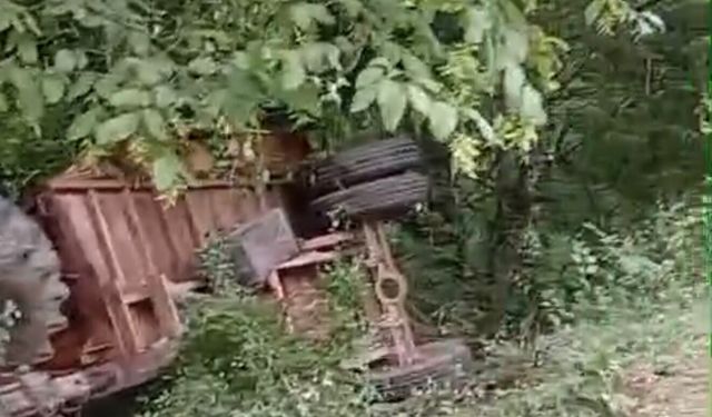 Emekli lise müdürü traktör kazasında öldü