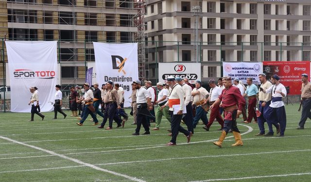 Gençler ve Büyükler Açık Hava Puta Türkiye Şampiyonası Amasya'da başladı