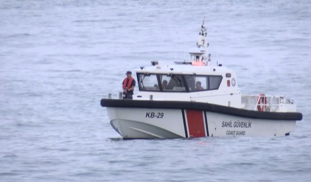 Rize'de denizde kaybolan çocuğu arama çalışmalarında 2'nci gün