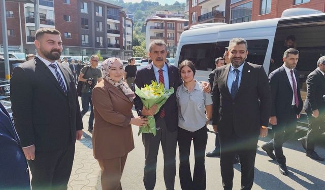 Bakan Tekin: İmam hatip okulları 28 Şubat'tan önceki noktaya gelmiş durumda (2)
