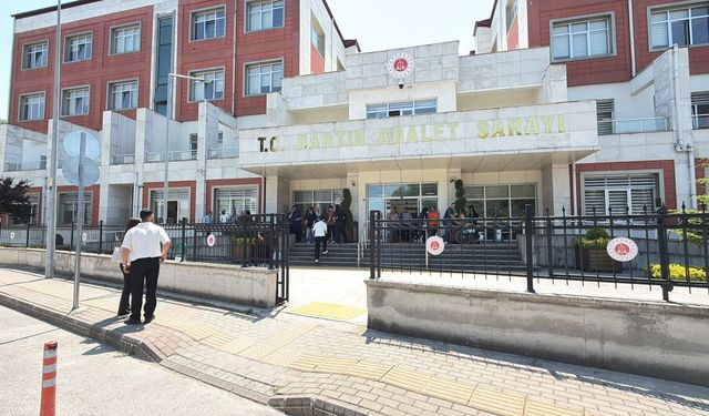 Sanal medyada müstehcen paylaşımlar yapan 2 şüpheli tutuklandı