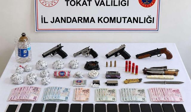Tokat'ta uyuşturucu operasyonu: 20 kişi gözaltına alındı