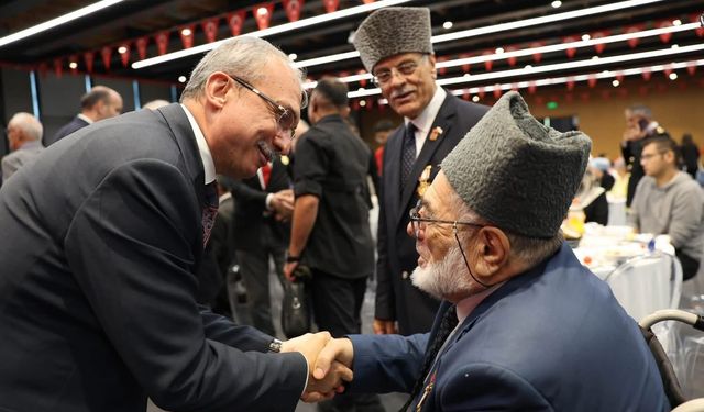 AK PARTİ MİLLETVEKİLİ KIRCALI GAZİLER İLE BİRLİKTE