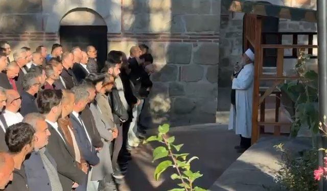Çorum'da otomobil ile cip çarpıştı: 4 ölü, 1 ağır yaralı (3)