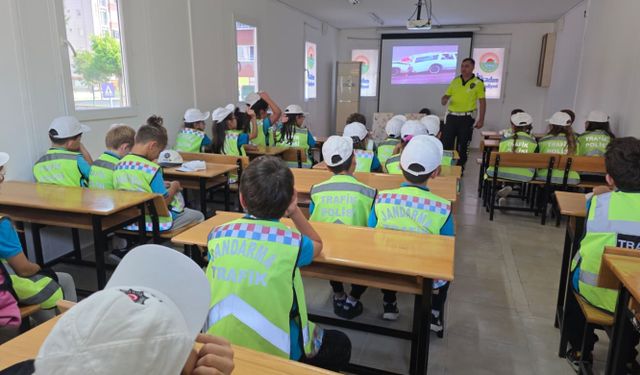 Samsun'da 'Çocuklar Öğreniyor, Trafik Bilinci Gelişiyor'