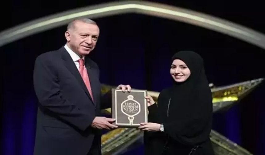 Cumhurbaşkanı Erdoğan, Kur'an-ı Kerim'i Güzel Okuma Yarışması'nda konuştu