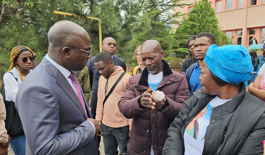 Filyos Çayı'nda cesedi bulunan Dina'nın duruşmasına Gabon Büyükelçisi de katıldı; apartmanda keşif talebi reddedildi