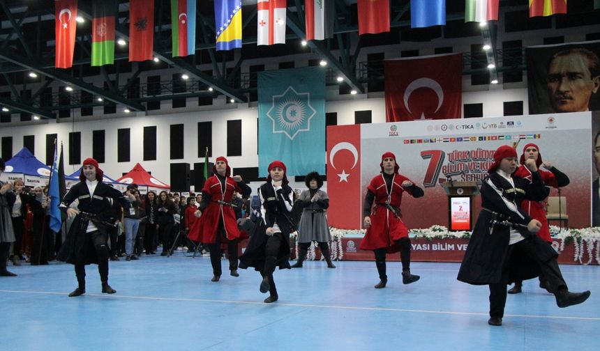 Samsun’da 7’nci Uluslararası Türk Dünyası Bilim ve Kültür Şenliği’nin açılışı yapıldı