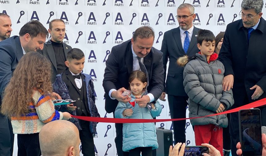 Yavuz Ağıralioğlu: Öcalan, çocuklarımızın katilidir, terör örgütünün başıdır