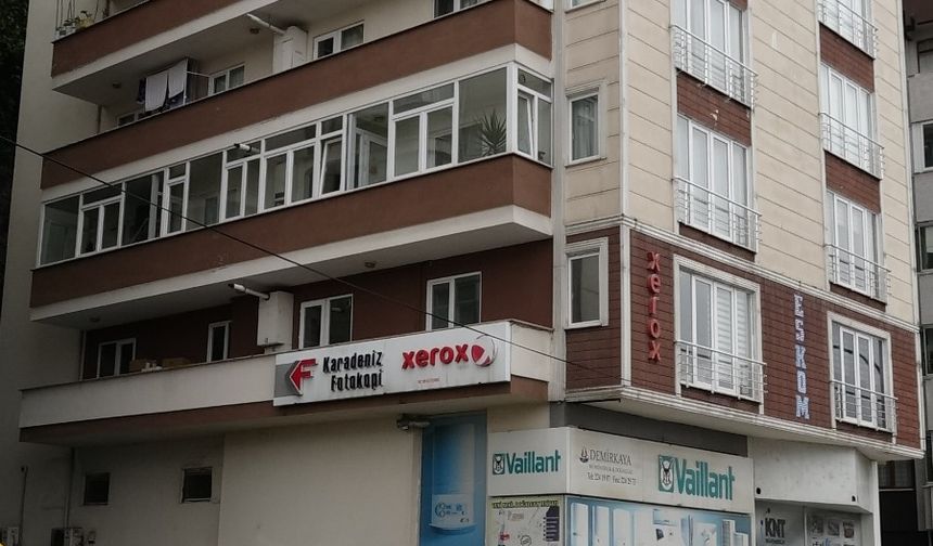 4’üncü kattan düşen 7 yaşındaki Nurbanu hayatını kaybetti