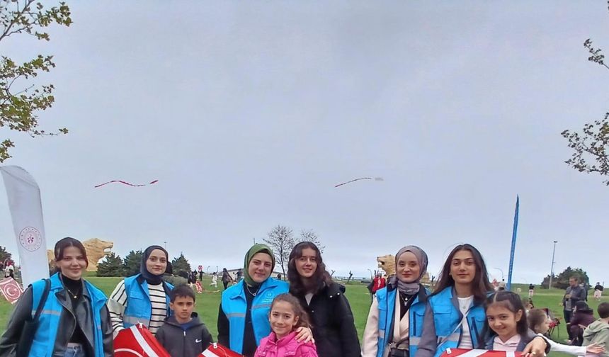 Samsun’da lösemili çocuklar uçurtma uçurdu