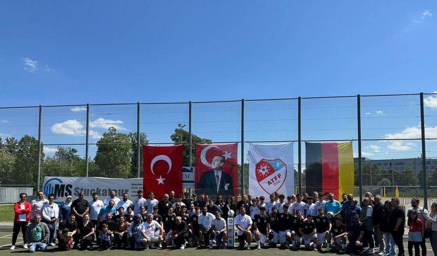 ATFF’nin 19 Mayıs’a özel futbolcu seçme etkinliği Stuttgart’ta düzenlendi