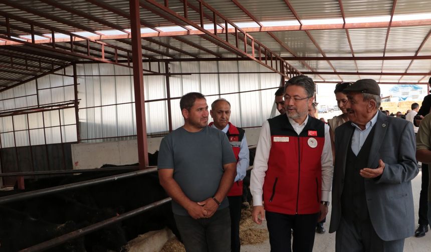Bakan Yumaklı: Üreticilerimize hayvan başına yıllık 18 bin lira destek vereceğiz