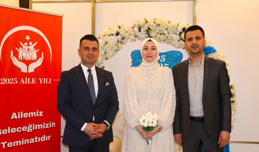 Erzurum’da 60 çift nikah tarihine '5.5.2025' yazdırdı