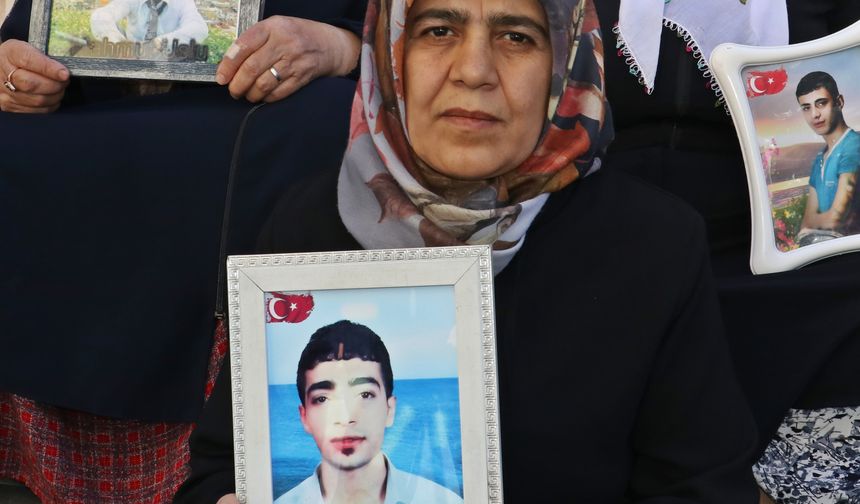 Evlat nöbeti tutan baba: Kandil samimiyse fesih kararı alır