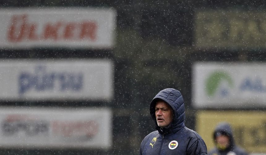 Fenerbahçe’de Beşiktaş derbisi hazırlıkları sürüyor