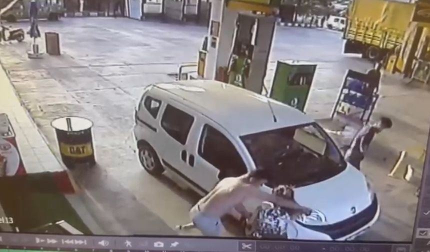 Fethiye’de akaryakıt istasyonunda bir kadına şiddet kamerada / Ek fotoğraflar