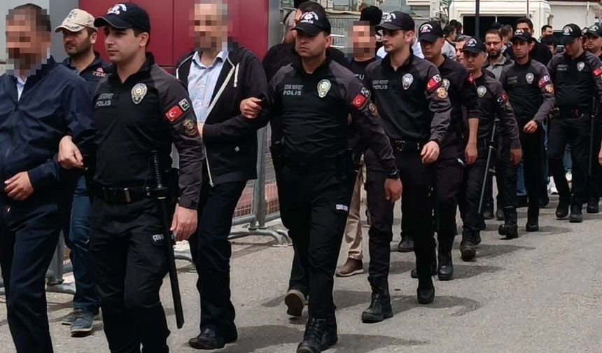 Gaziantep merkezli FETÖ operasyonunda 225 şüpheli adliyede