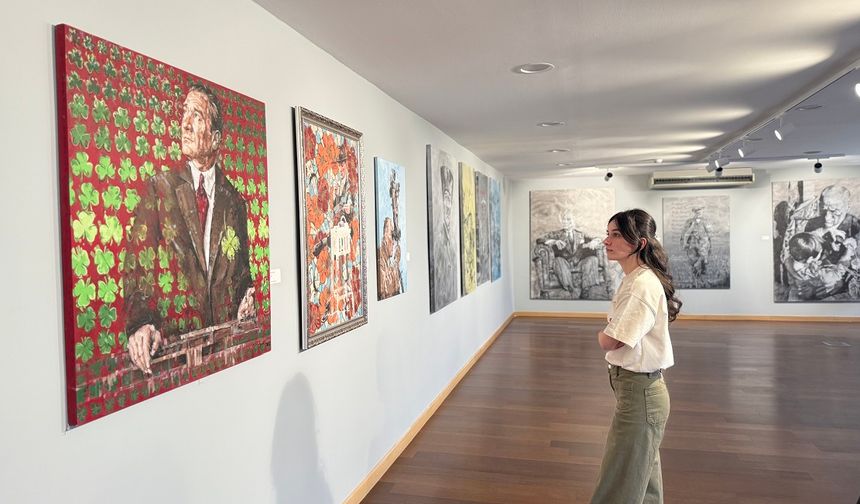 İktisadi Bağımsızlık Müzesi'nde 19 Mayıs'a özel 'Atatürk Portreleri' sergisi açıldı