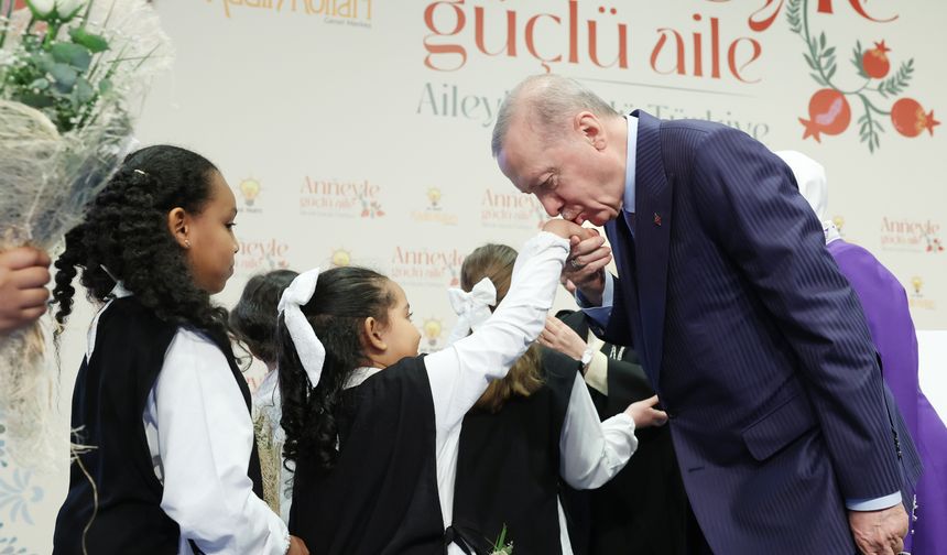 İstanbul- Cumhurbaşkanı Erdoğan: Terörsüz Türkiye hedefine giden yolda sağlam adımlarla ilerliyoruz / Geniş haber