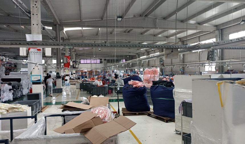 Kastamonu'da sağanak; sanayi bölgesinde üretim durduruldu