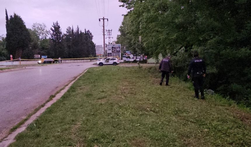 Motosikletiyle ilerlerken tabancayla vuruldu